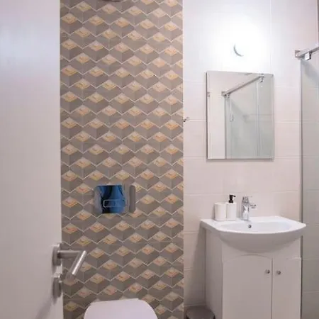 Oslo: A Modern Furnished With Parking Apartment Sofia