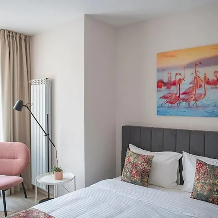 Oslo: A Modern Furnished With Parking Apartment *